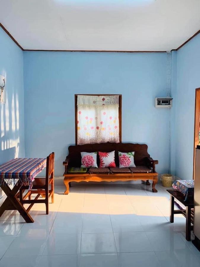 บ้านเรือนทอง Chiang Khan Exterior foto